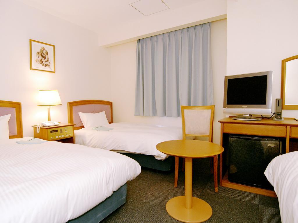 Hotel Green Selec Сендай Экстерьер фото